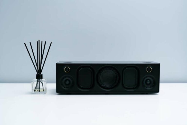 Mehr über den Artikel erfahren High-End Bluetooth-Lautsprecher